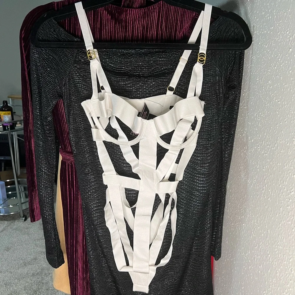 Victoria's Secret White Strappy Cutout Teddy Bodysuit - Picture 3 of 3